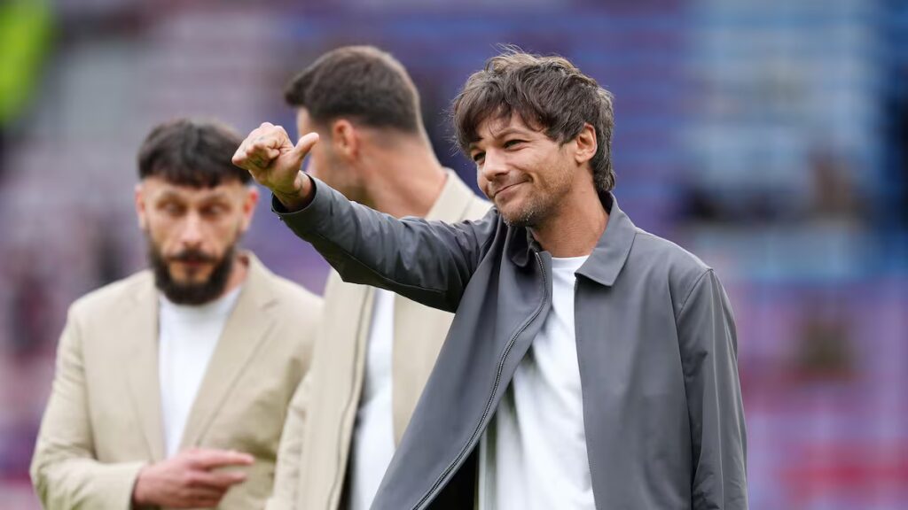 Louis Tomlinson Donates $9K to Support Former One Direction Bodyguard in Need