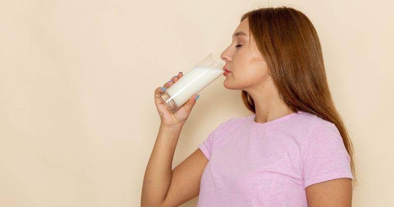 9 Best Pregnancy Milk Recommendations for First Trimester: Expert Guide for Expecting Moms