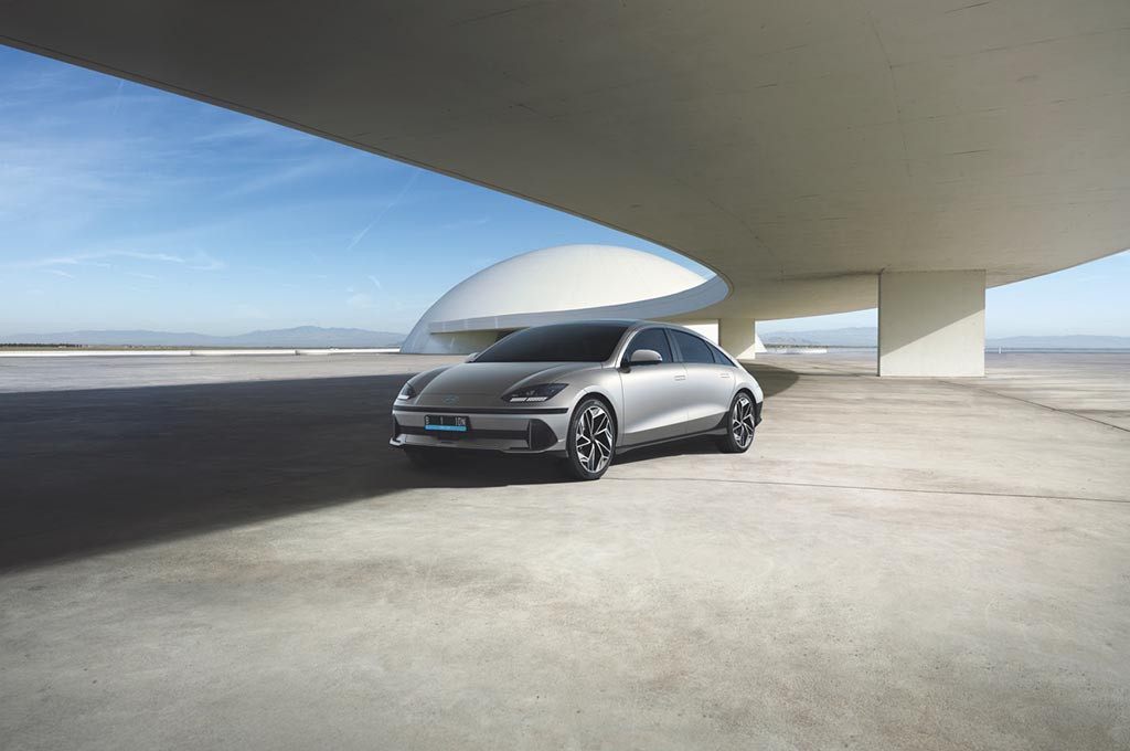 Top 6 Electric Sedan Cars: Stylish, Efficient, and Eco-Friendly Choices to Consider Today
