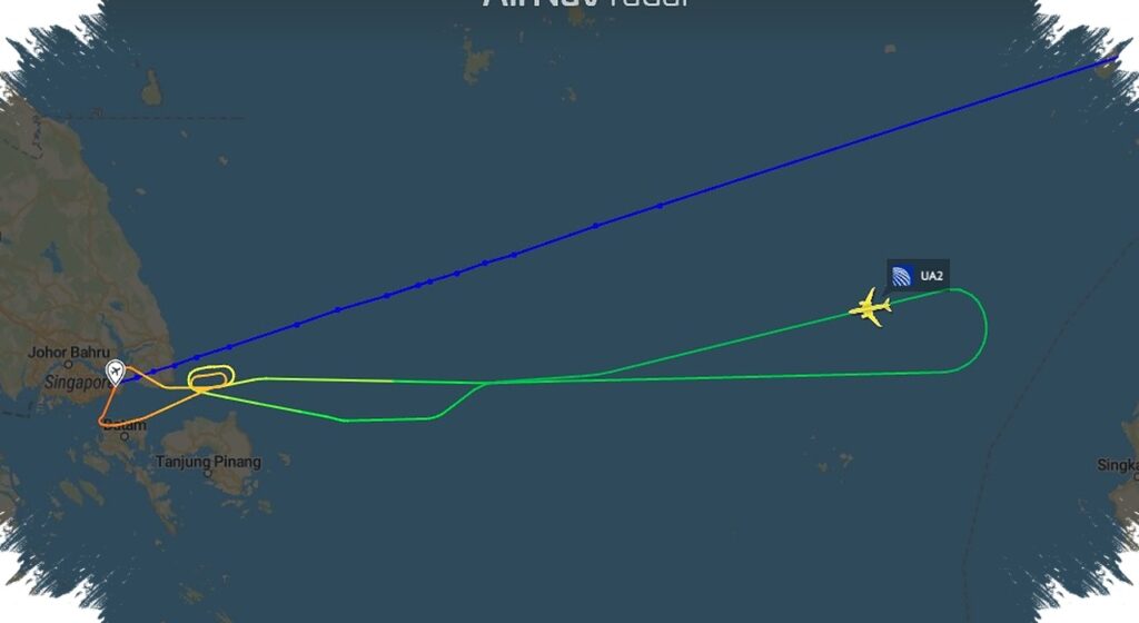 Brand-New United 787 Dumps Fuel Mid-Flight, Emergency Call Sends San Francisco Bound Jet Back To Singapore