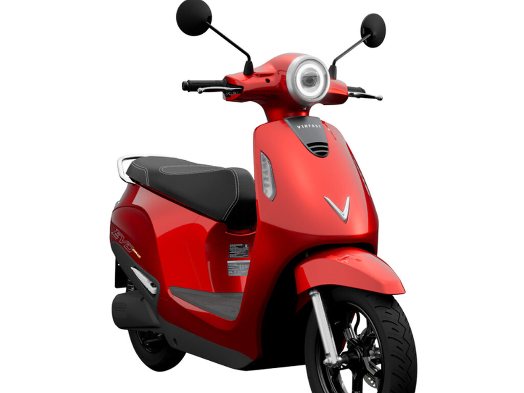 VinFast Evo Grand 2026 Pairs 262 Km Range With Battery Swap Convenience