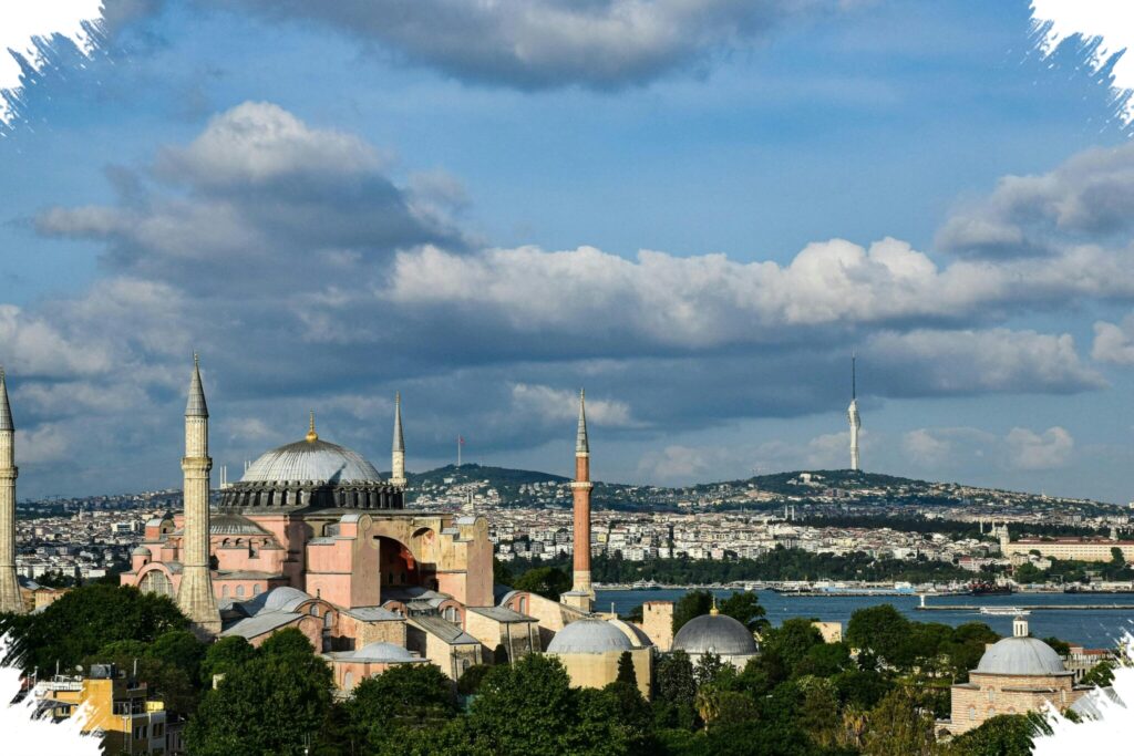 Gemini AI Prompts For Istanbul Vacation Photos That Make Small Details Feel Real