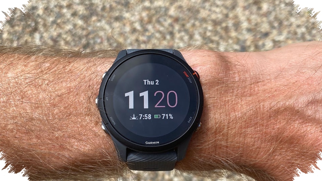 Garmin Forerunner 255 Still Holds Its Ground In 2026 With Practical Features Over Luxury Design