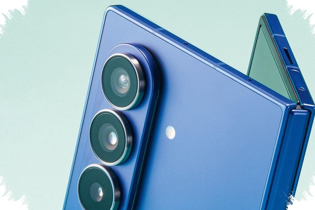 Galaxy Z Wide Fold Emerges, Samsung’s Bold Tablet-Like Foldable Outshines Z Fold 8
