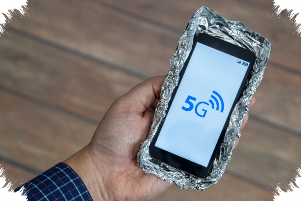 Police Discover Stolen iPhones Wrapped in Aluminum Foil to Hide Find My Tracking