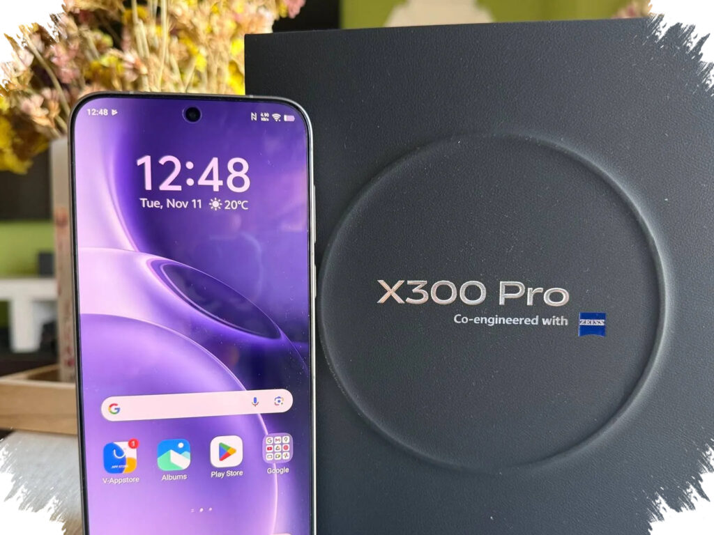 Vivo X300 Ultra Box Leak Points To Rs 1,99,999 Super-Premium Pricing Ahead Of India Launch
