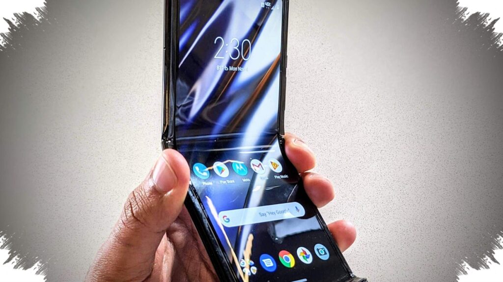 Motorola’s First Book-Style Foldable Nears India, Premium Specs Set Up a Tough Challenge for Rivals