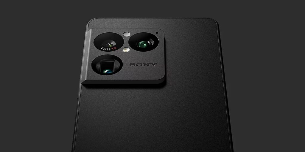 Sony Xperia 1 VIII Defies Flagship Trends With microSD, 3.5mm Jack, and a Shutter Button