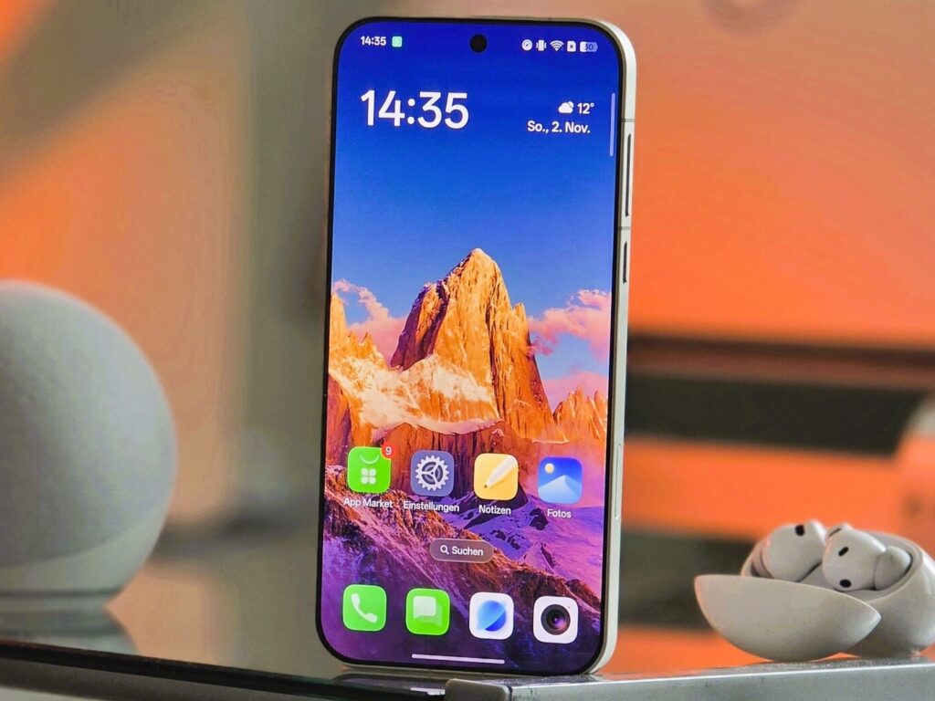 Oppo Find X10 May Turn Selfies Into A Wider Canvas, With A 100MP Square Front Camera