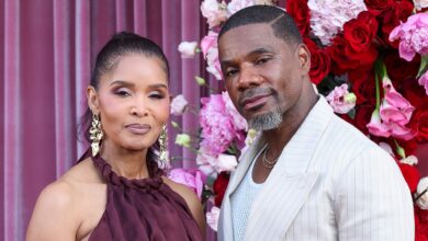 Kirk Franklin Held Back After Heated Exchange Leaves Fans Stunned at Philly Event