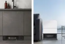 LG’s RONi Uses 100°C Steam Twice, Cleaning Floors and Its Own Dock