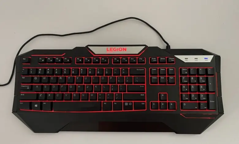 Lenovo’s Cheap Full-Size Gaming Keyboard Packs RGB, Anti-Ghosting, and a Tactile Feel
