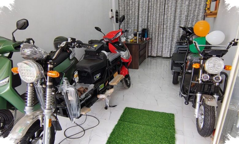 Malang’s Electric Motorcycle Workshop Started With 5 Customers, Now Riding the EV Boom