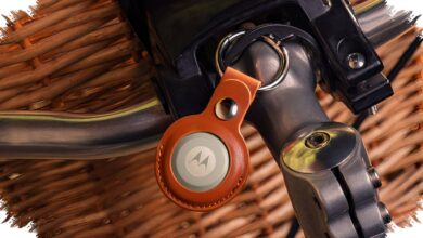 Moto Tag 2 Brings 500-Day Battery Life, and Android Tracking Gets More Serious
