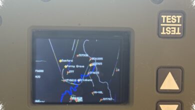 An ESP32-S3 Device Turns Flight Tracking Into a Pocket-Sized Gadget