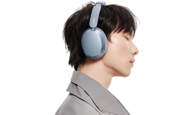 Redmi’s New ANC Headphones Push 72-Hour Battery Life Into a Budget Price