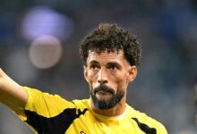 Vozinha Stuns Against Messi, and Says a Move to Brazil Would Suit Him