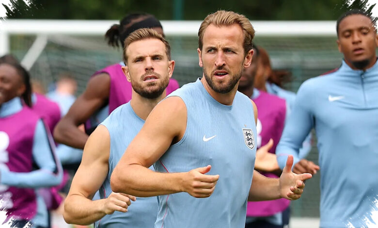 Mexico Fans Turn England’s Hotel Arrival Into a Boos-and-Chants Welcome