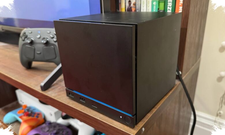 Steam Machine Impresses With Console-Like Features, But Its Price and Power Raise Doubts
