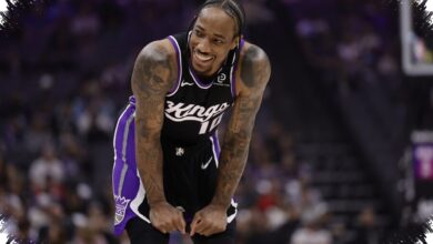 Kings Waive DeMar DeRozan, Opening a Sudden Path to Free Agency