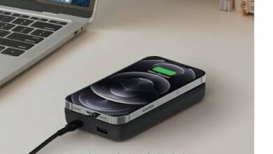 Belkin’s 45W Power Bank Packs a Built-In USB-C Cable and a Precise Battery Display