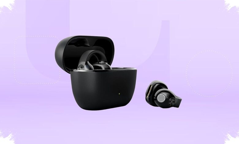 Sennheiser Accentum Clip Brings Premium Sound to a Light Open-Ear Design