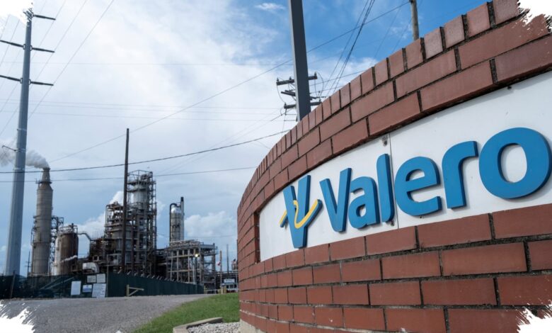 3 Dividend Stocks Wall Street Likes for Income and More Upside
