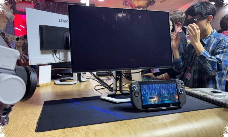 Lenovo Legion Pro 32UD-10 Delivers 4K OLED Speed, but Leaves Out Basic Audio