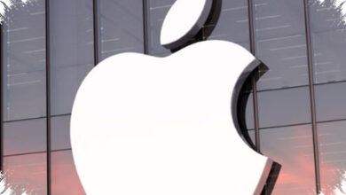 Apple’s OpenAI Lawsuit Puts Its AI Hardware Ambitions Under Pressure