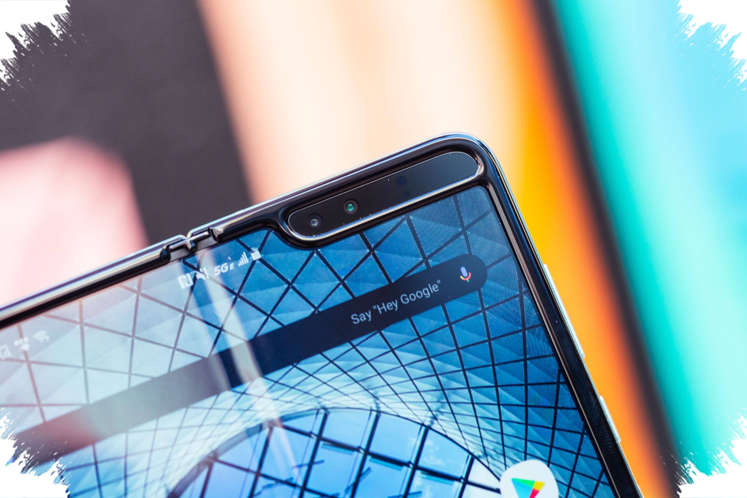 Foldable Phone Crease Is Still Hard To Erase, A New Panel Design May Change That