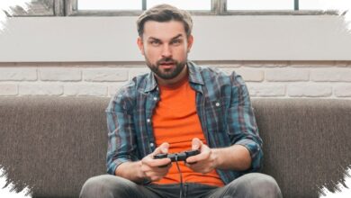 Argamal Quietly Watches Adult Game Players, Then Turns Devices Into Remote Targets