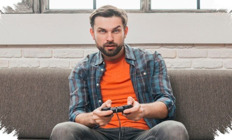 Argamal Quietly Watches Adult Game Players, Then Turns Devices Into Remote Targets