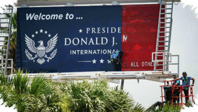 United’s Free-Change Memo for Trump-Named Airport Draws Swift Company Pushback