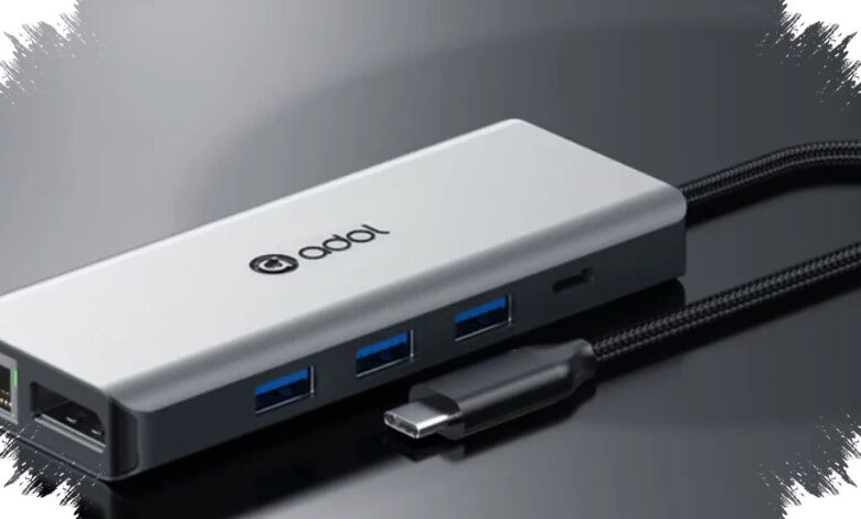 Asus Adol HC112 Brings 11 Ports, Three Displays and 100W Laptop Charging