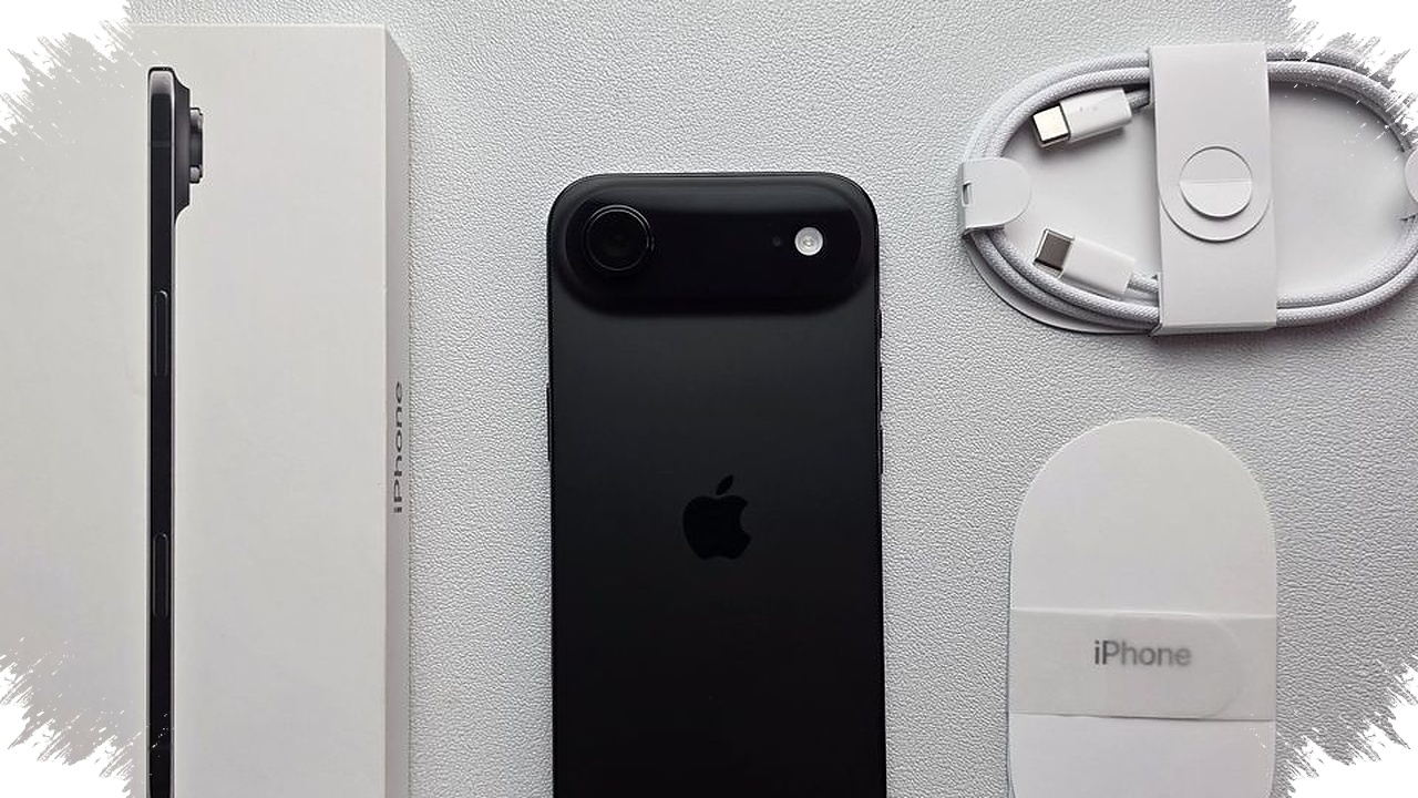 Apple Raises Japan iPhone Prices as iPhone Air Records an 11 Percent Increase