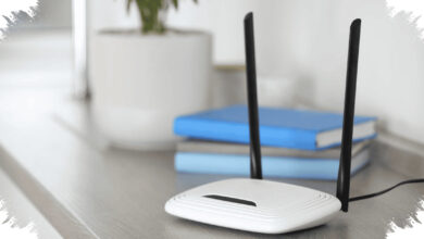 4 Household Objects That Can Weaken WiFi Signals, Including Mirrors and Aquariums