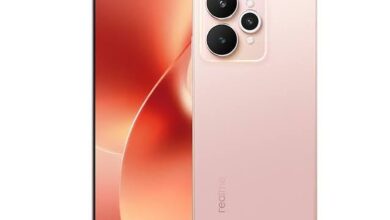 Vivo V60 5G Costs Less but Adds a Telephoto Camera Against Realme 15 Pro 5G